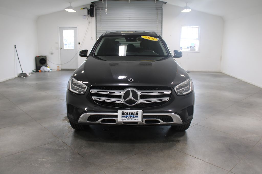 2022 Mercedes Benz GLC 300 photo 2