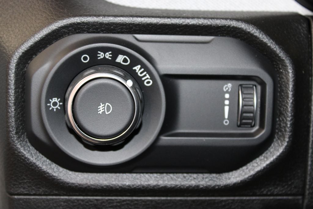 2024 Jeep Wrangler 2-Door Sport S - Photo 31
