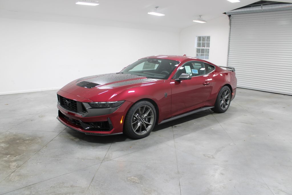 2025 Ford Mustang Dark Horse photo 3