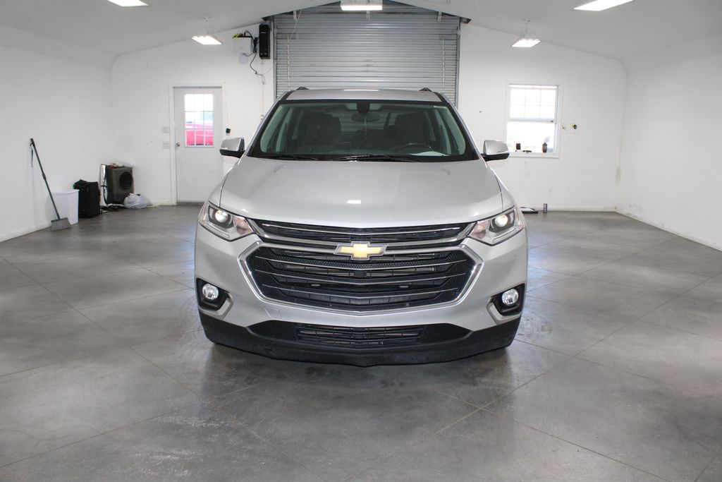 2019 Chevrolet Traverse photo 2