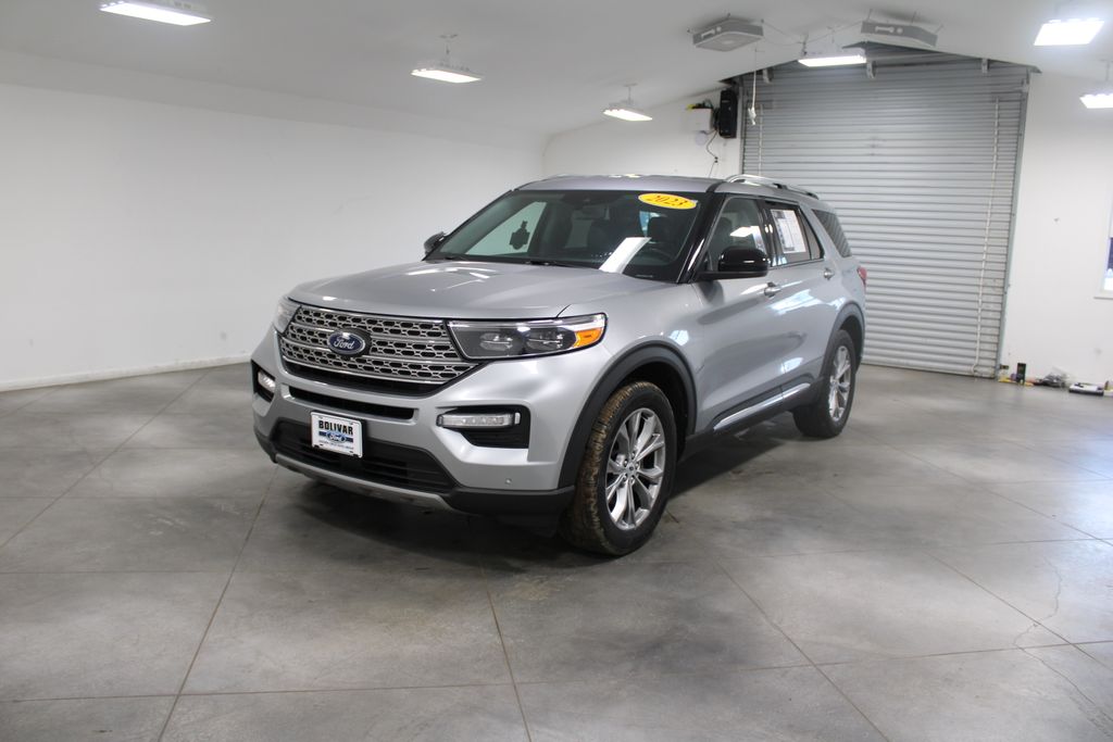 2023 Ford Explorer Limited photo 3