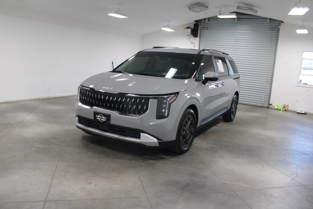 Used 2025 Kia Carnival Hybrid EX Minivan/Van