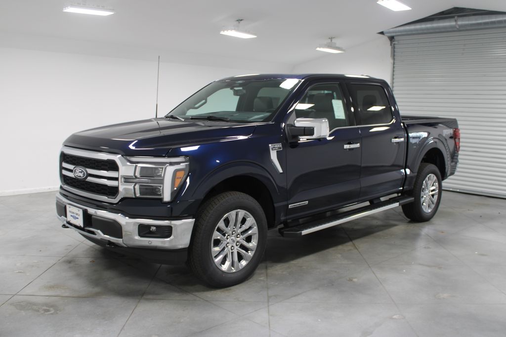 2025 Ford F-150 Lariat photo 3