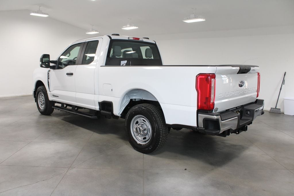 2026 Ford F-250 Super Duty XL - Photo 6