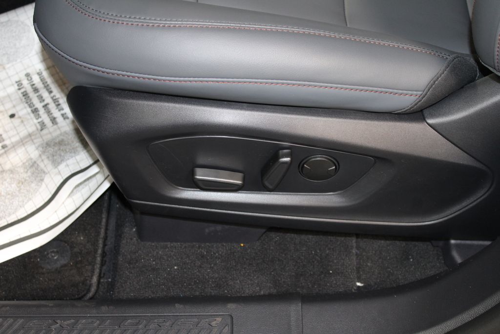 2026 Ford Explorer Active - Photo 23