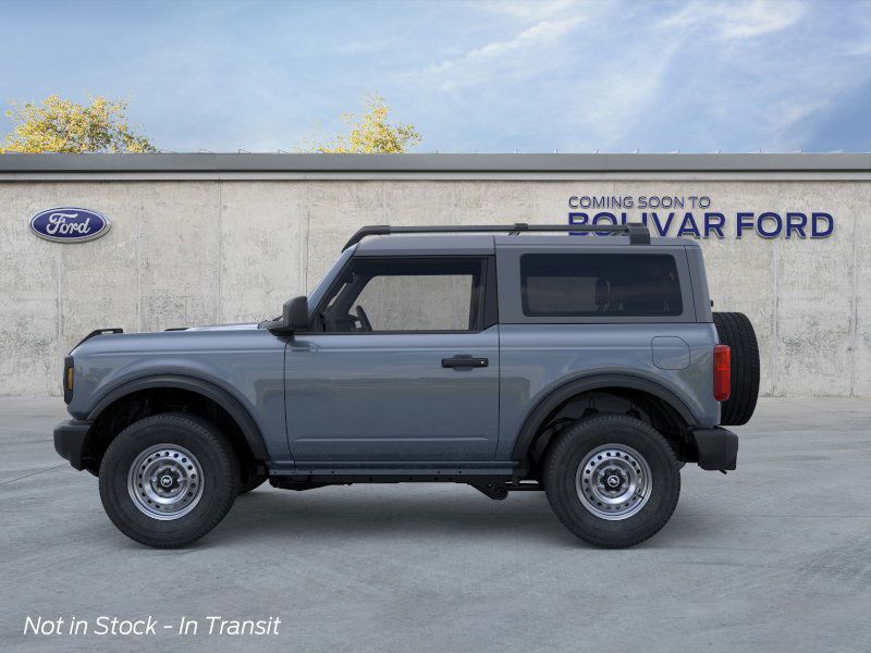 2025 Ford Bronco Base photo 4