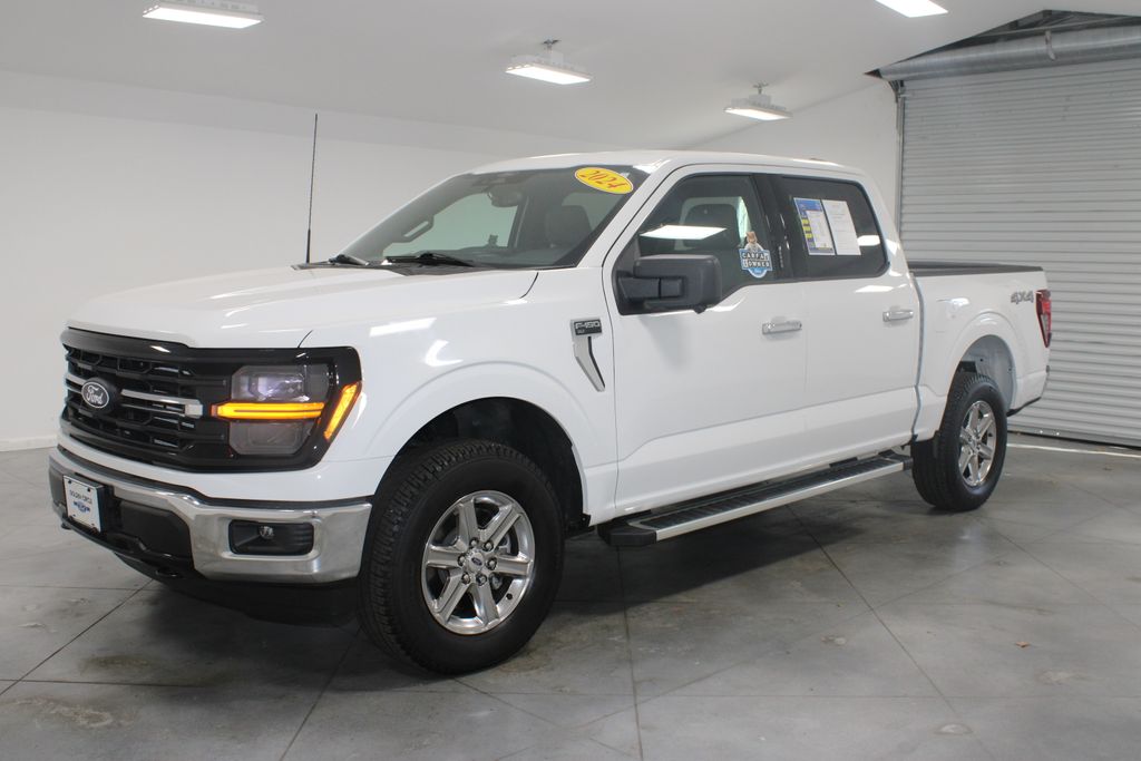 2024 Ford F-150 XLT photo 3