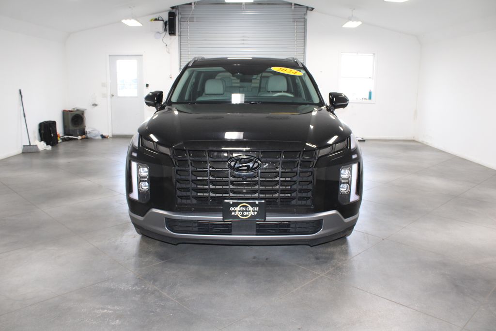 2024 Hyundai Palisade Limited photo 2