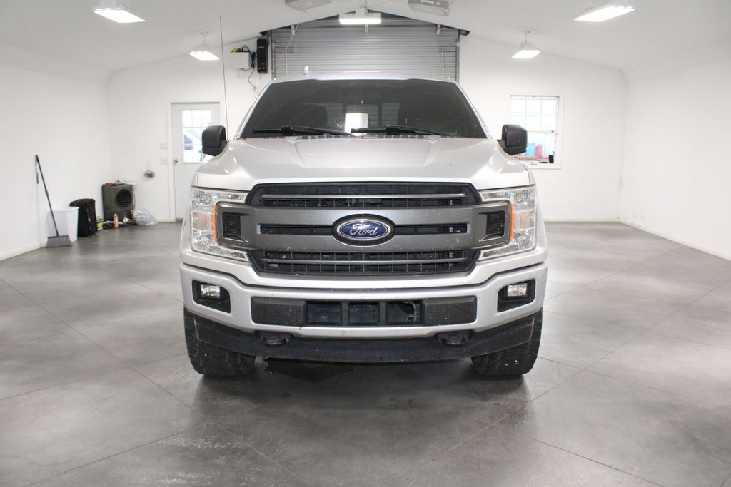 2018 Ford F-150 XLT photo 2