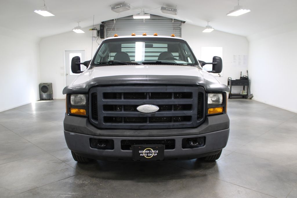 Used 2006 Ford F-350SD Chassis