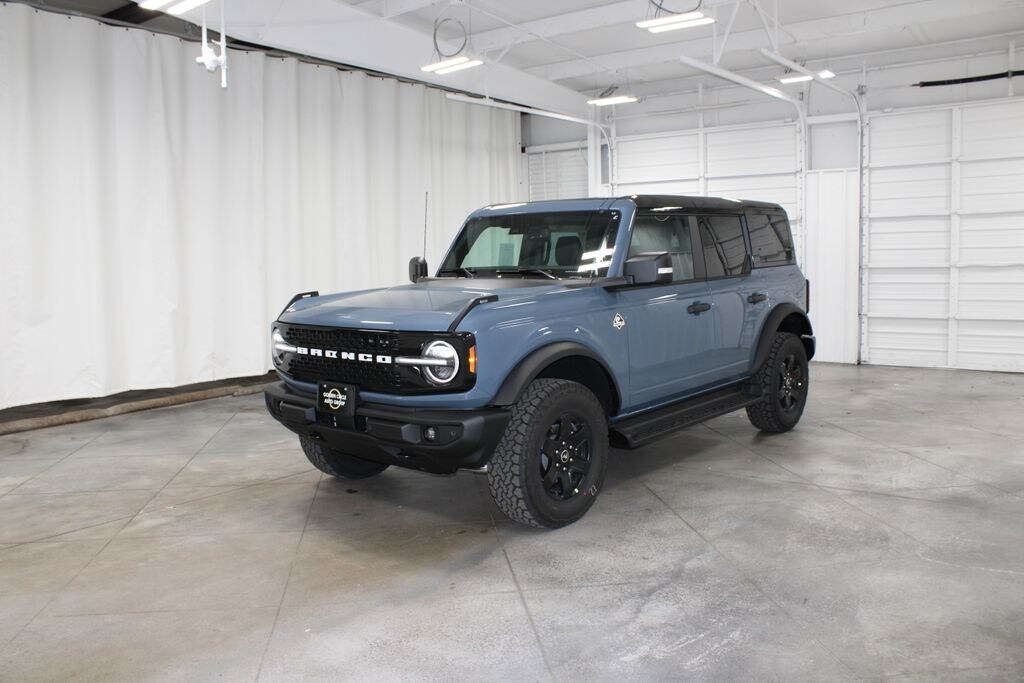 New 2025 Ford Bronco Outer Banks SUV
