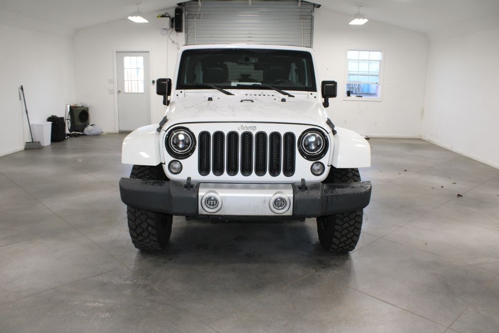 Used 2015 Jeep Wrangler Unlimited Sahara SUV