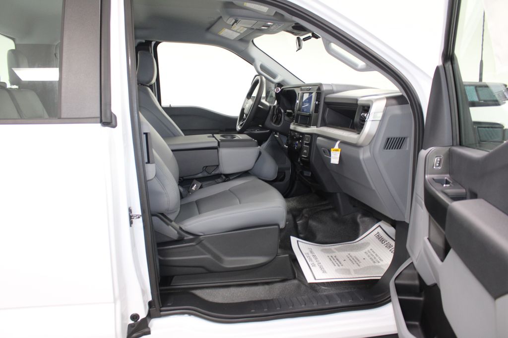 2026 Ford F-250 Super Duty XL - Photo 25