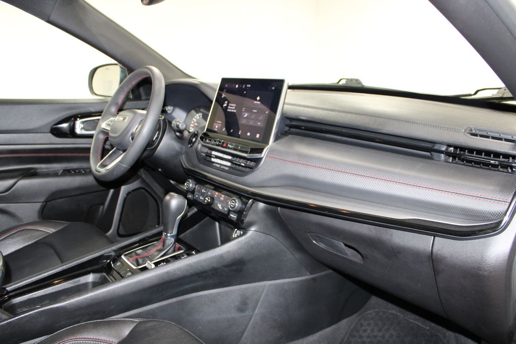 2025 Jeep Compass Trailhawk - Photo 24