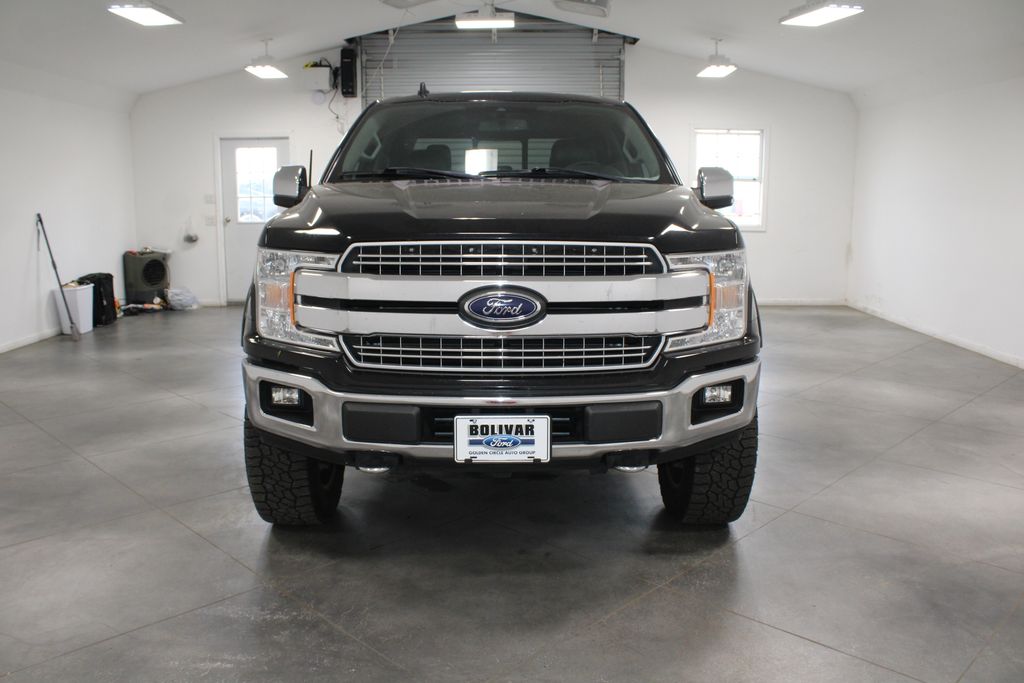 2020 Ford F-150 Lariat photo 2