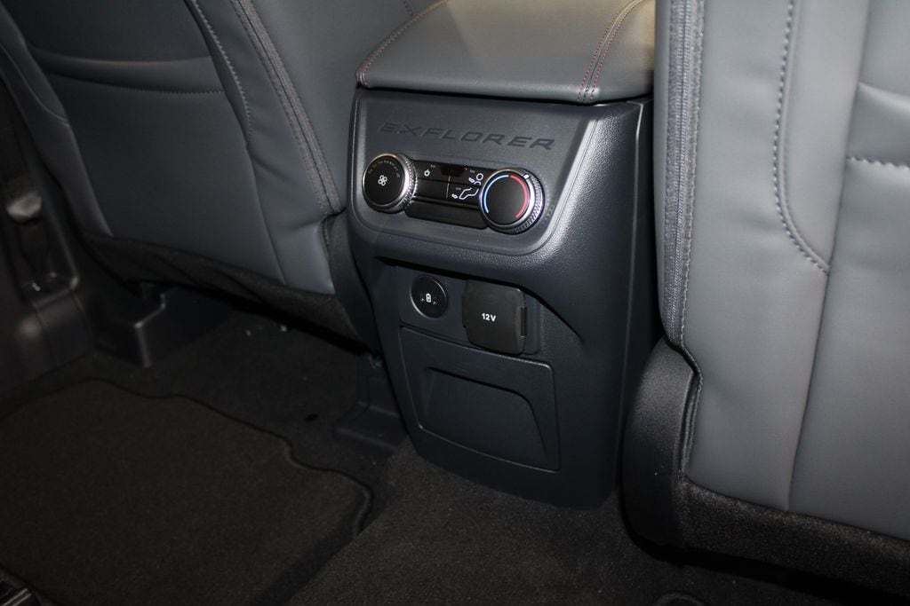 2026 Ford Explorer Active - Photo 34