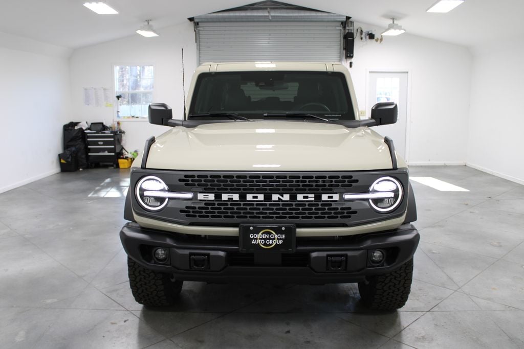 New 2025 Ford Bronco Badlands SUV