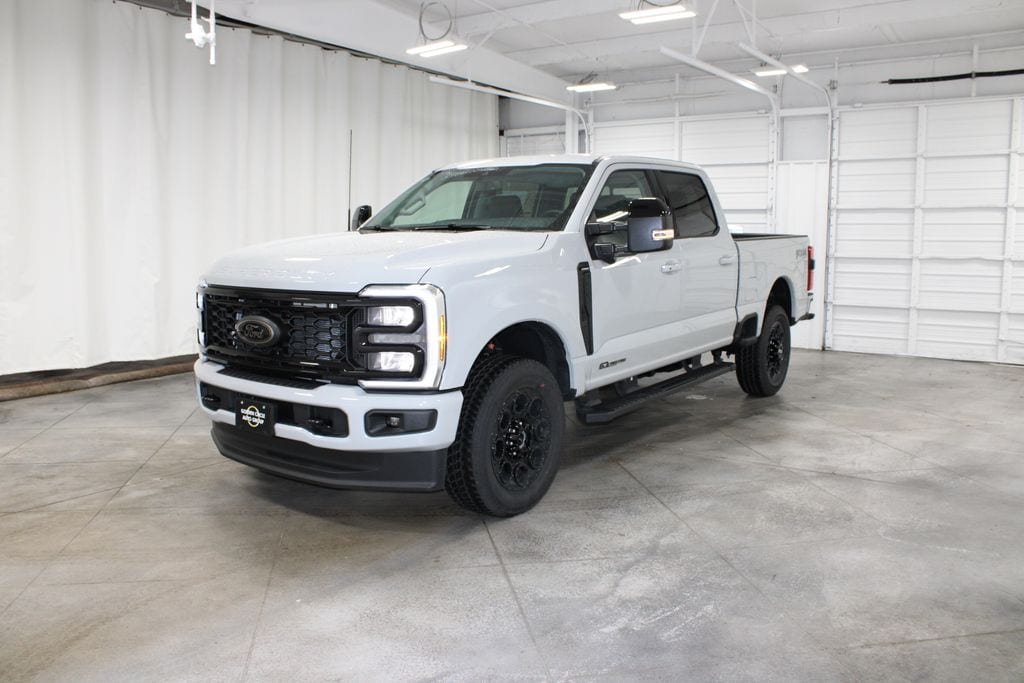 New 2026 Ford F-250SD Lariat Truck