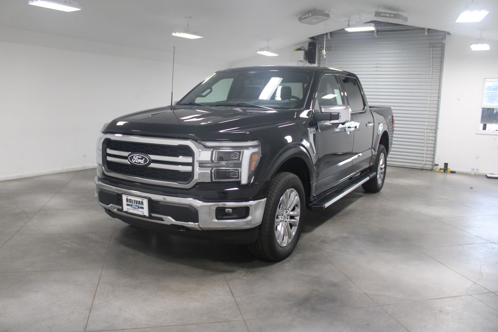 2025 Ford F-150 Lariat photo 3