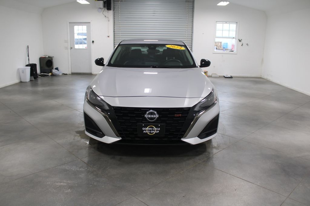 Used 2024 Nissan Altima 2.5 SR Sedan