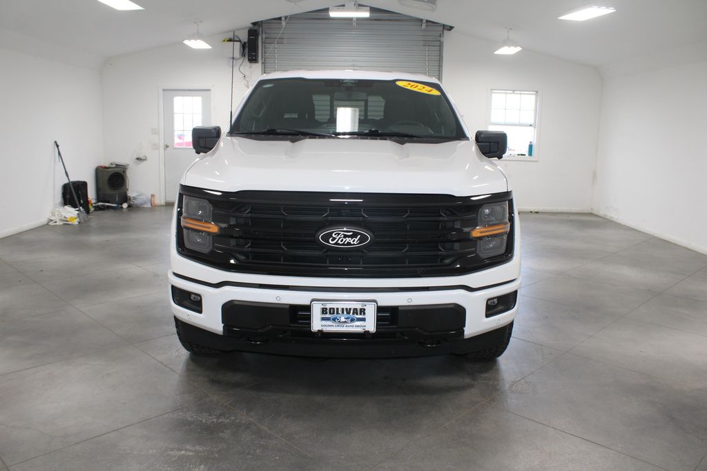 2024 Ford F-150 XLT photo 2
