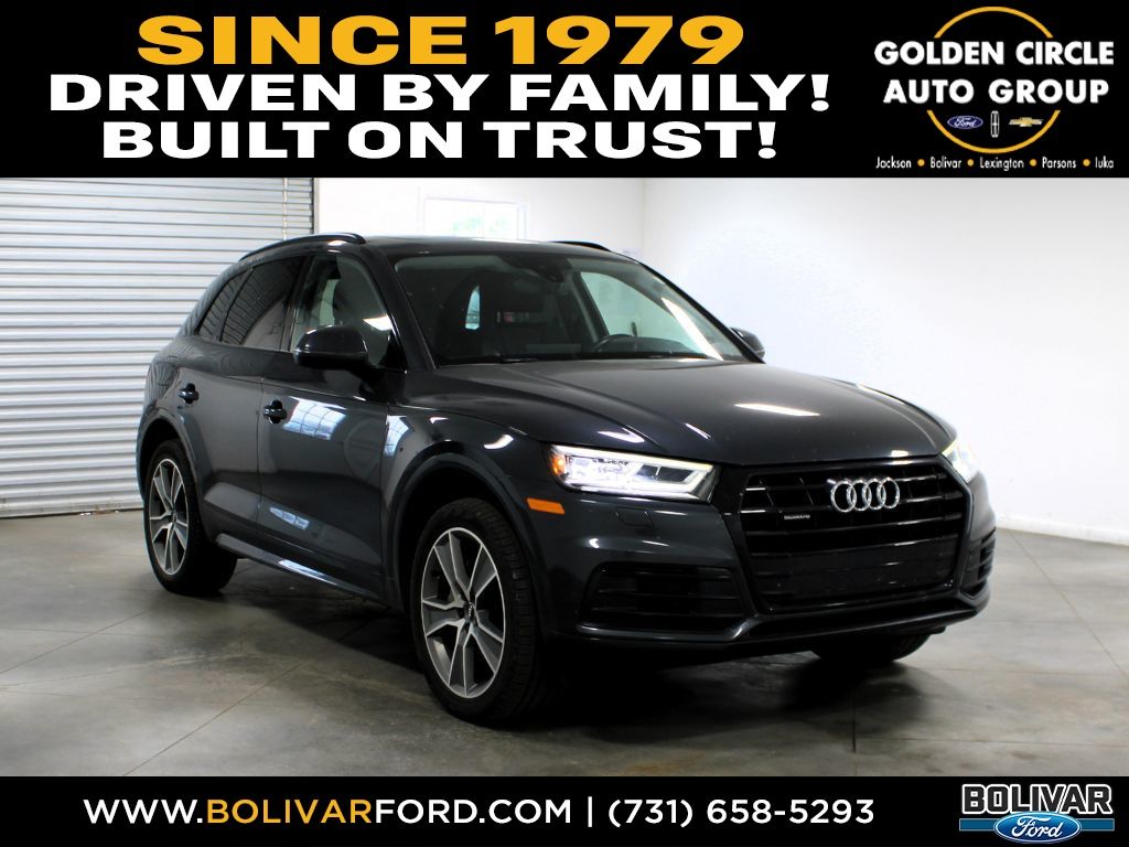 2019 Audi Q5 2.0T quattro S tronic Premium Plus's photo