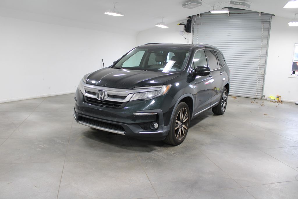 2019 Honda Pilot Elite photo 2