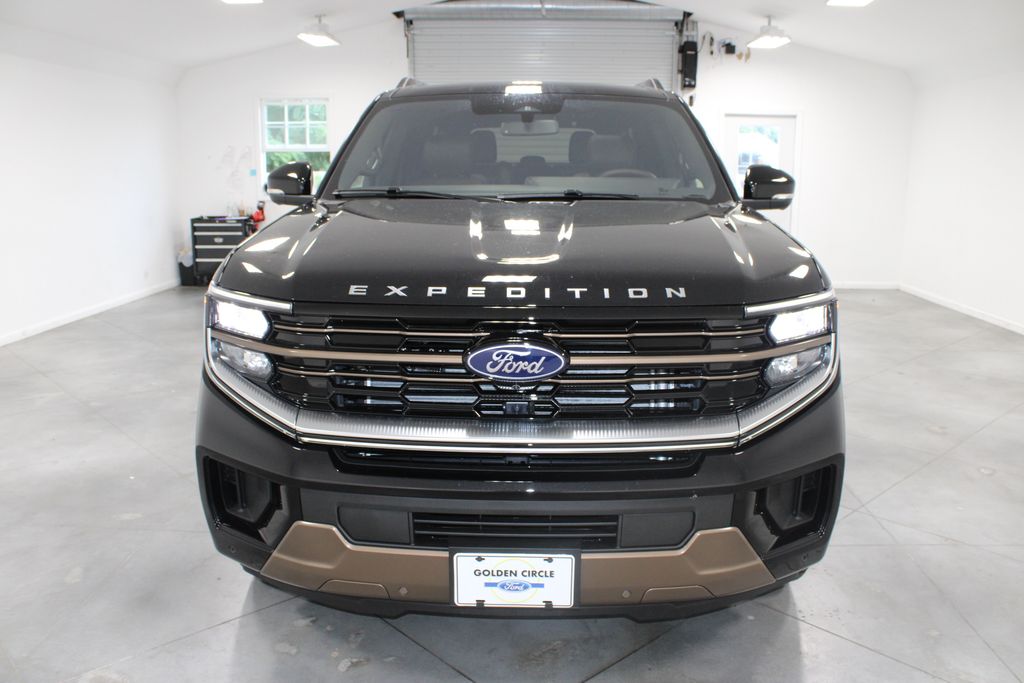 2025 Ford Expedition MAX King Ranch photo 2