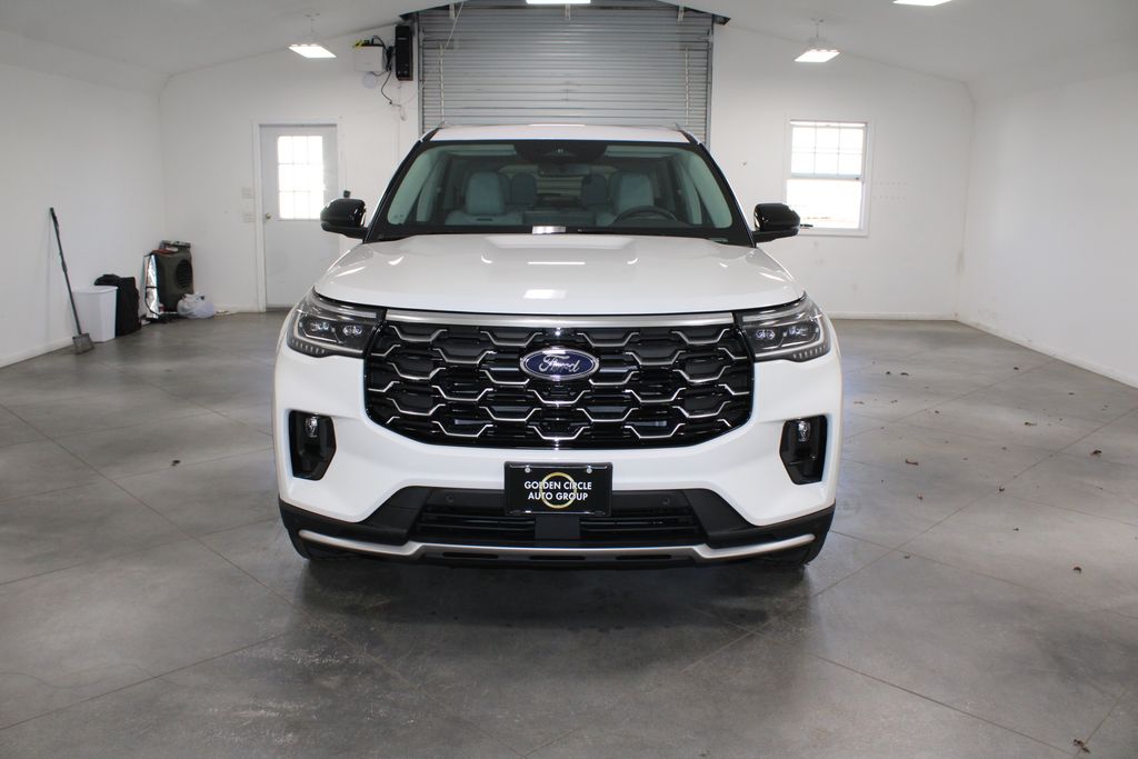 2026 Ford Explorer Platinum photo 2