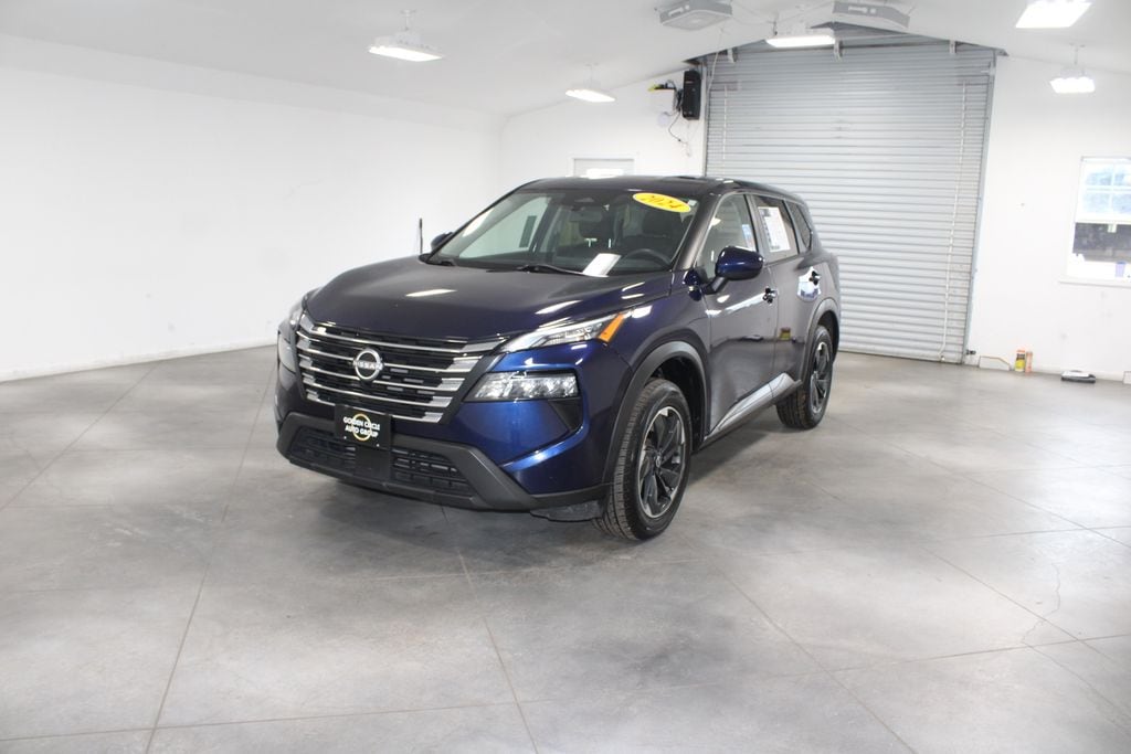 Used 2024 Nissan Rogue SV SUV
