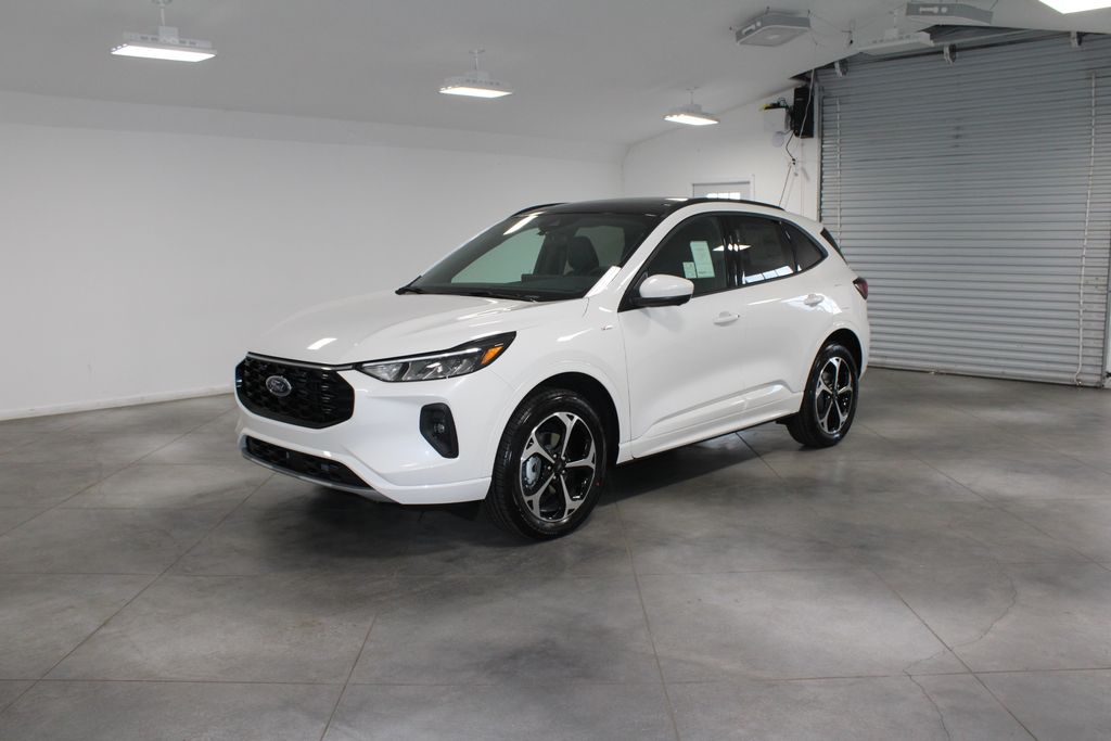 2024 Ford Escape ST-Line Select photo 3