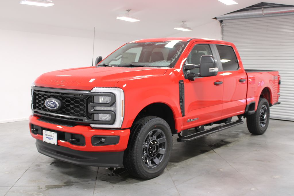 2025 Ford F-250 photo 3