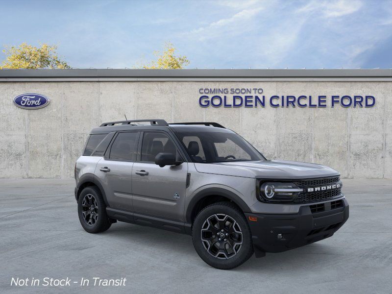 2025 Ford Bronco Sport Outer Banks photo 2