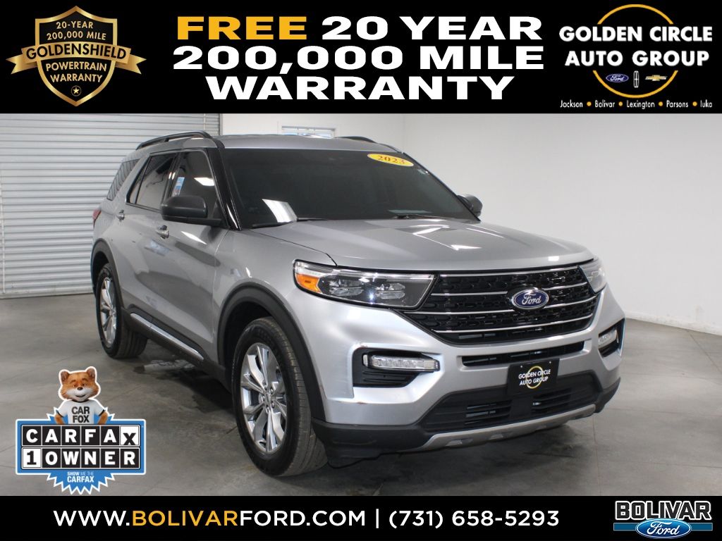 2023 Ford Explorer XLT's photo