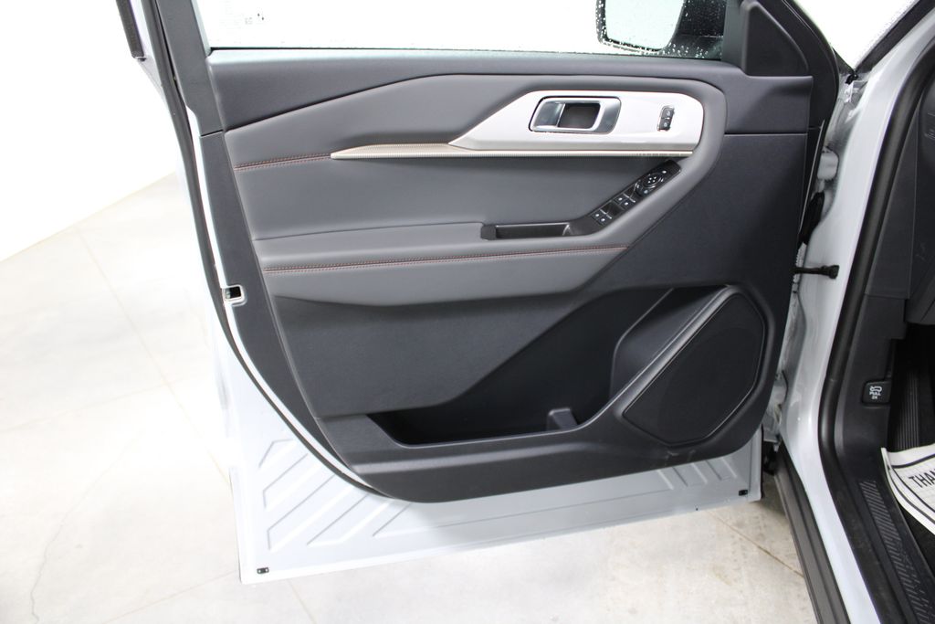 2026 Ford Explorer Active - Photo 25