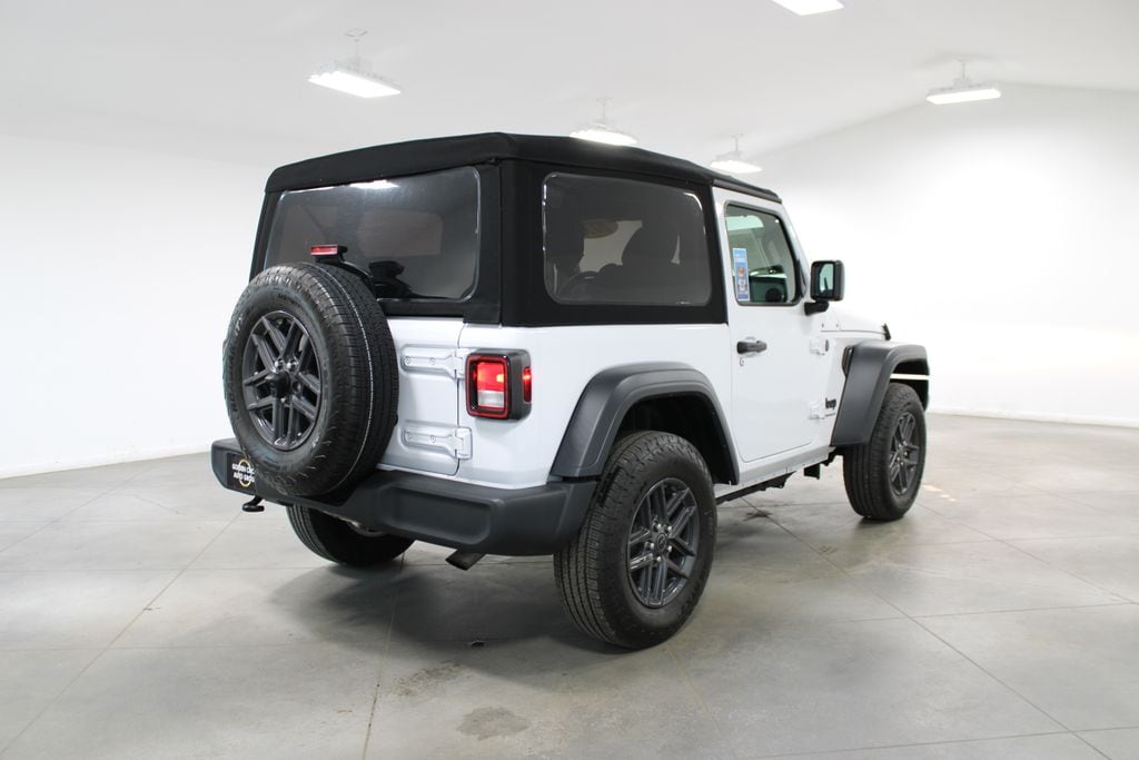 2024 Jeep Wrangler 2-Door Sport S - Photo 9