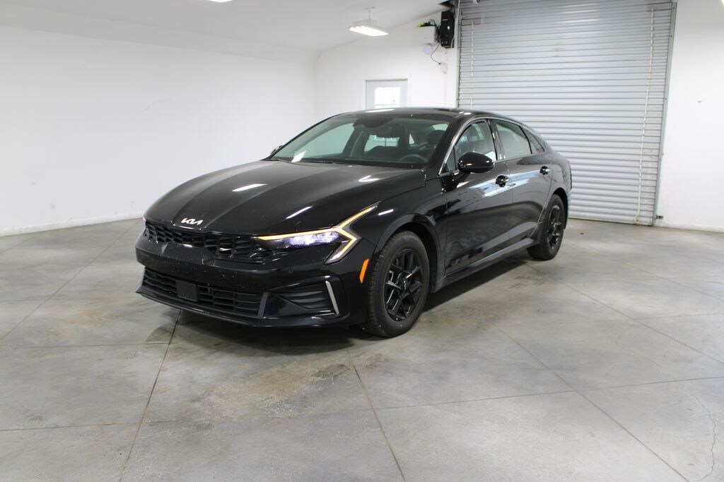 Used 2025 Kia K5 LXS Sedan