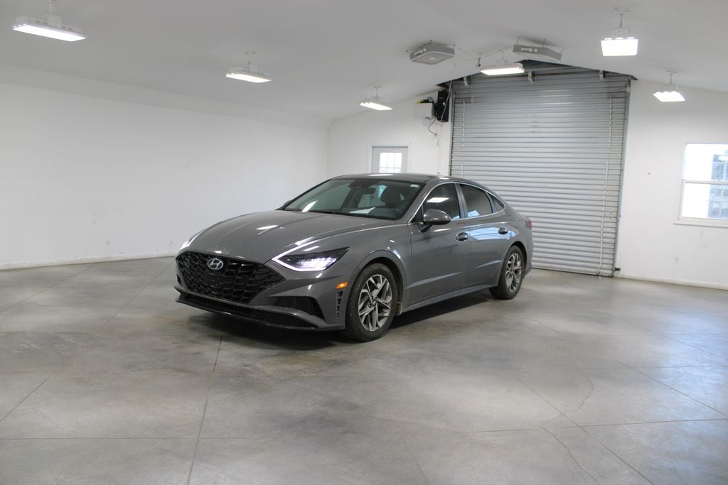 Used 2022 Hyundai Sonata SEL Sedan