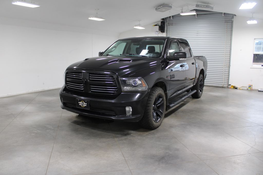 2016 Ram 1500 Sport photo 2