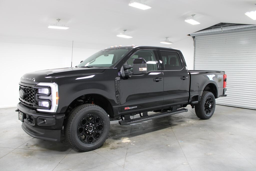 New 2026 Ford F-250SD Lariat Truck