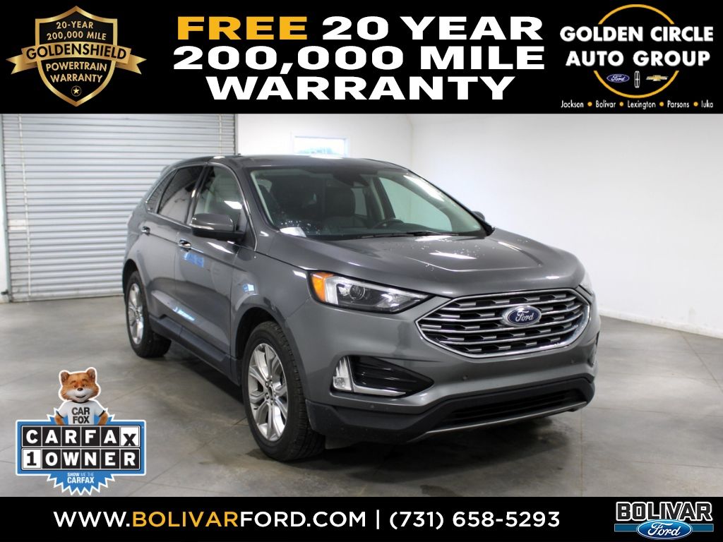 2024 Ford Edge Titanium's photo