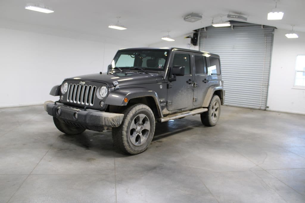Used 2016 Jeep Wrangler Unlimited Sahara SUV
