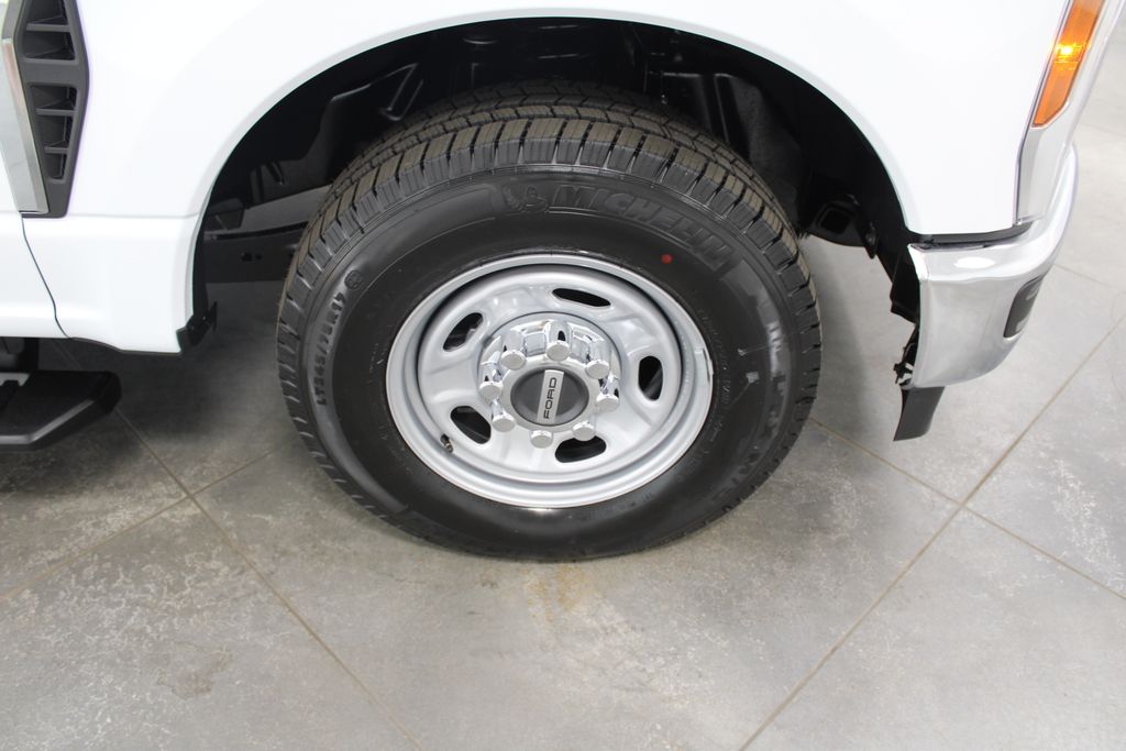 2026 Ford F-250 Super Duty XL - Photo 50