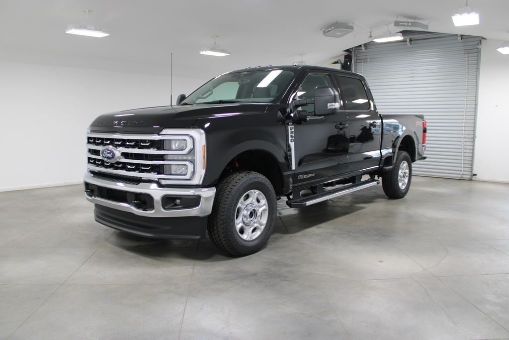 2026 Ford F-250SD XLT