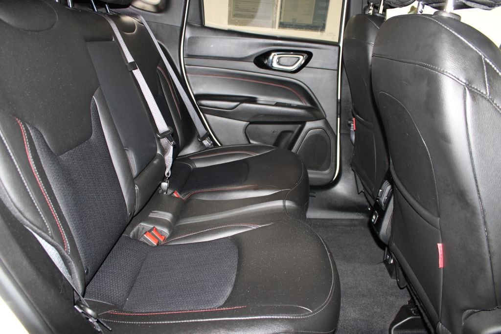 2025 Jeep Compass Trailhawk - Photo 27