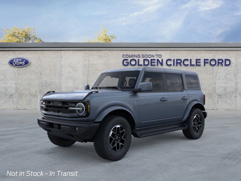 2025 Ford Bronco Outer Banks photo 2