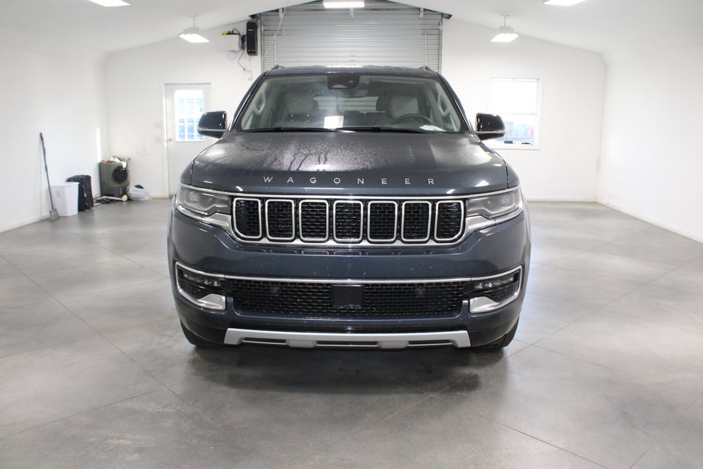 2024 Jeep Wagoneer Series II photo 2