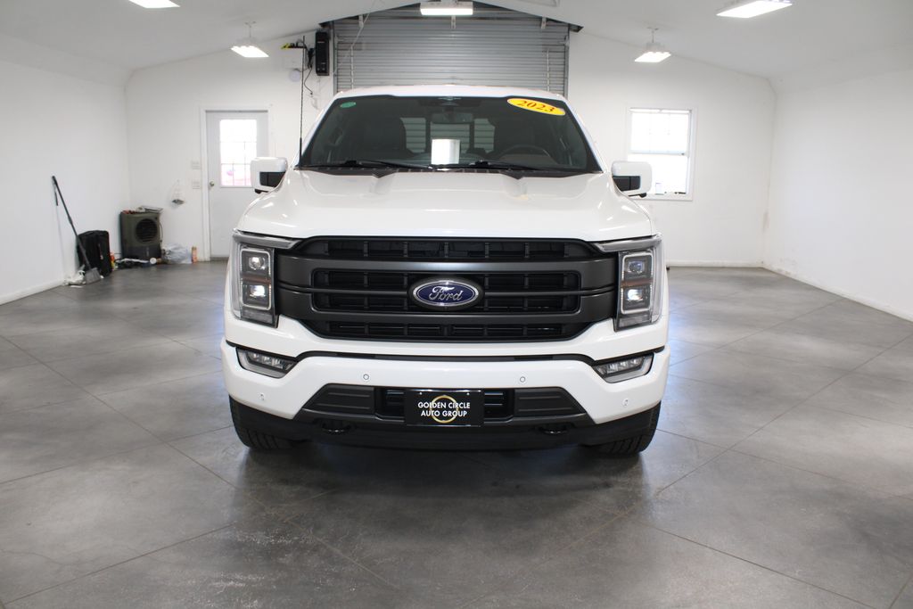 2023 Ford F-150 Lariat photo 2
