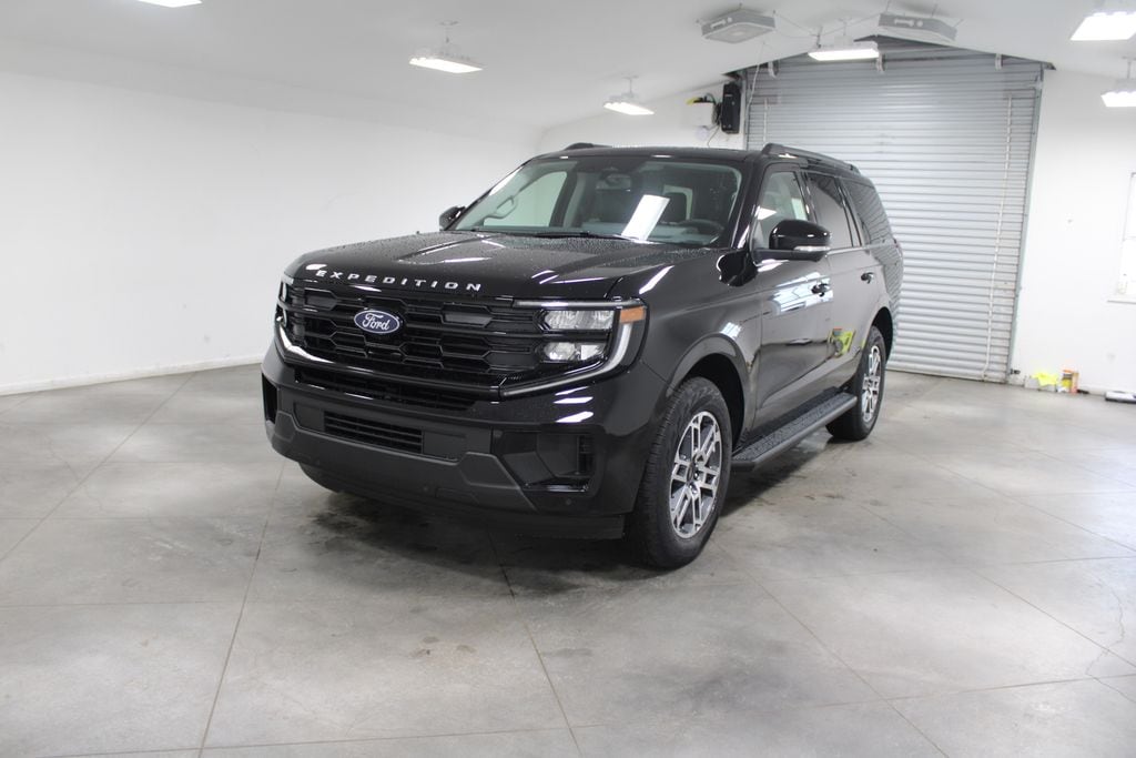 New 2025 Ford Expedition Active SUV