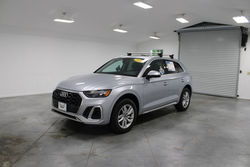 2022 Audi Q5 45 S line Premium photo 2